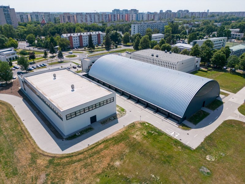 Munkacsarnok